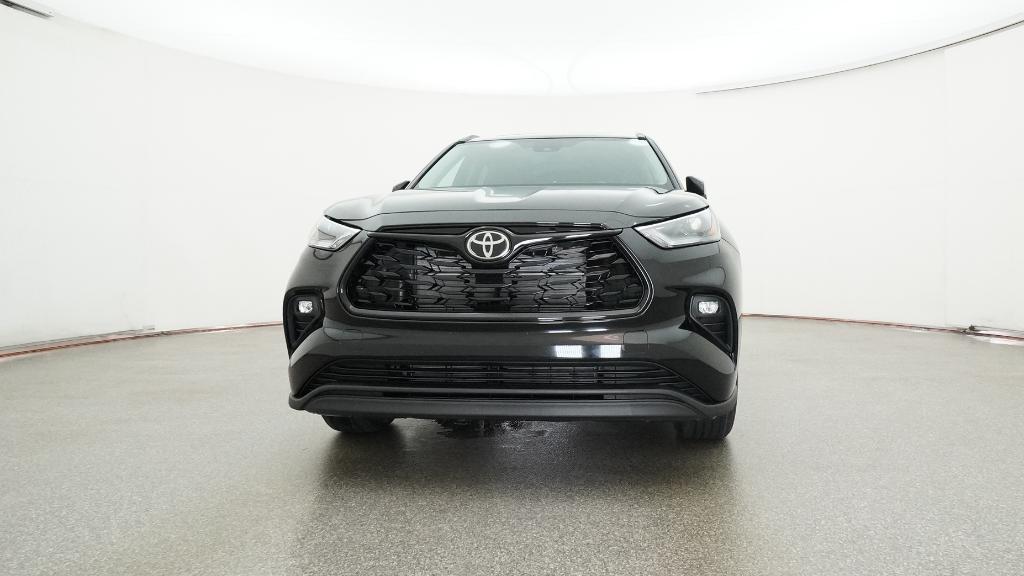 2025 Toyota Highlander Hybrid XLE photo 16