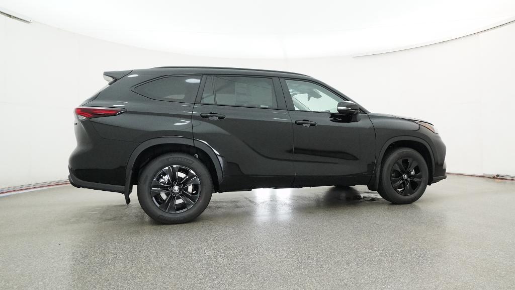 2025 Toyota Highlander Hybrid XLE photo 7