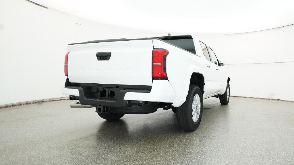 2025 Toyota Tacoma SR5 Double Cab photo 10