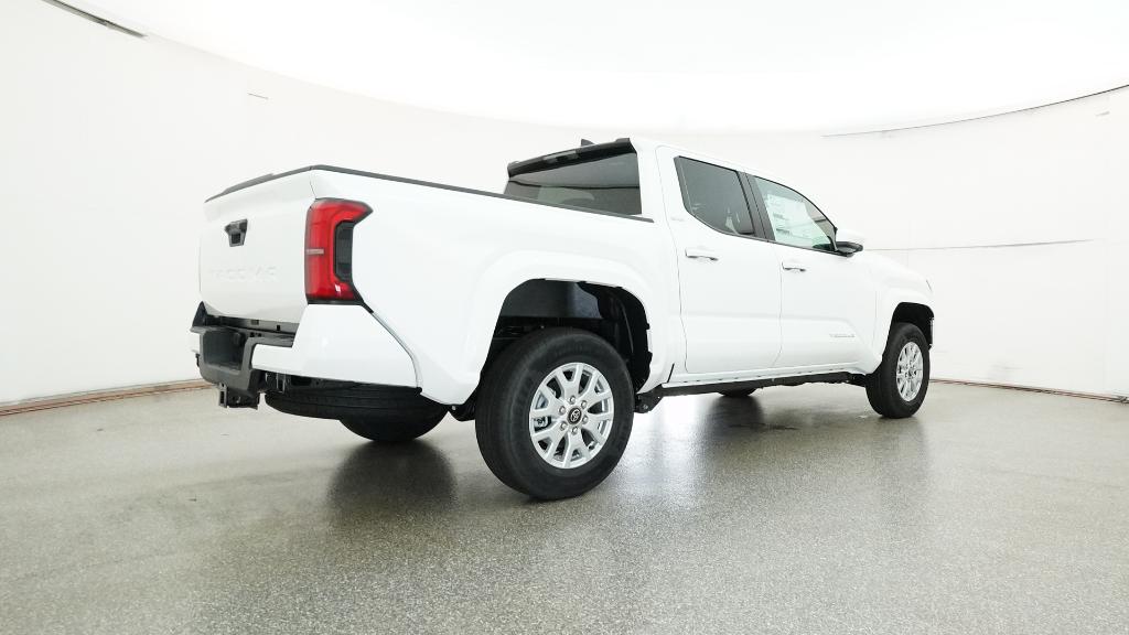 2025 Toyota Tacoma SR5 Double Cab photo 14