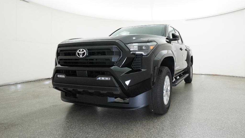 2025 Toyota Tacoma SR5 Double Cab photo 5
