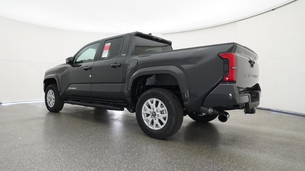 2025 Toyota Tacoma SR5 Double Cab photo 14