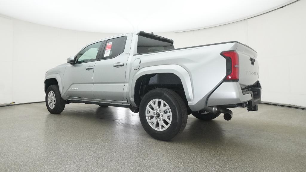 2025 Toyota Tacoma SR5 Double Cab photo 14