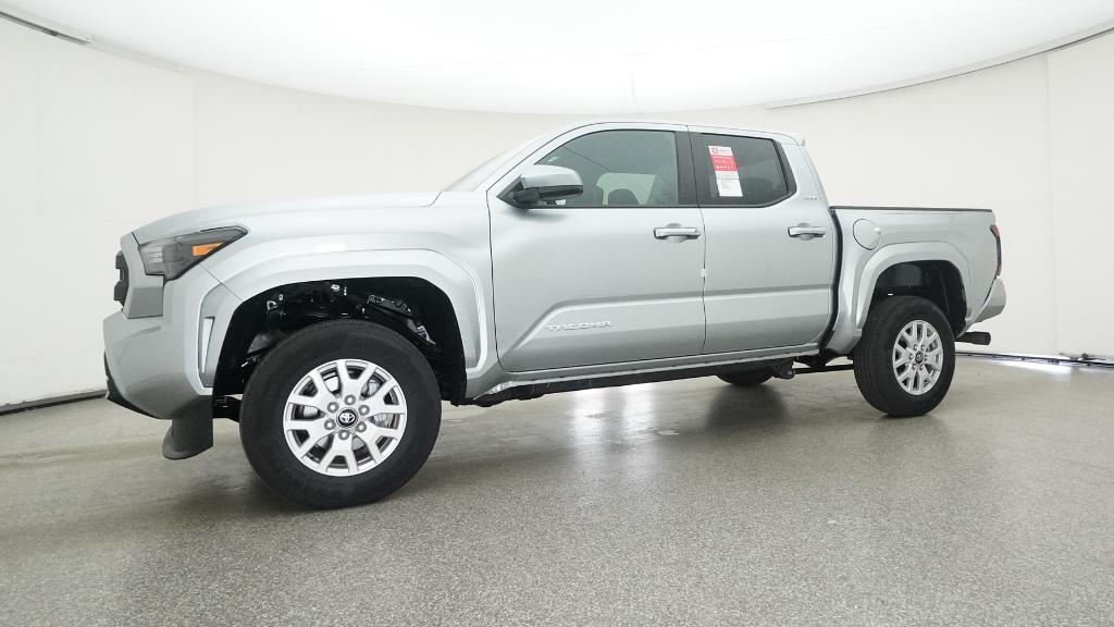 2025 Toyota Tacoma SR5 Double Cab photo 8