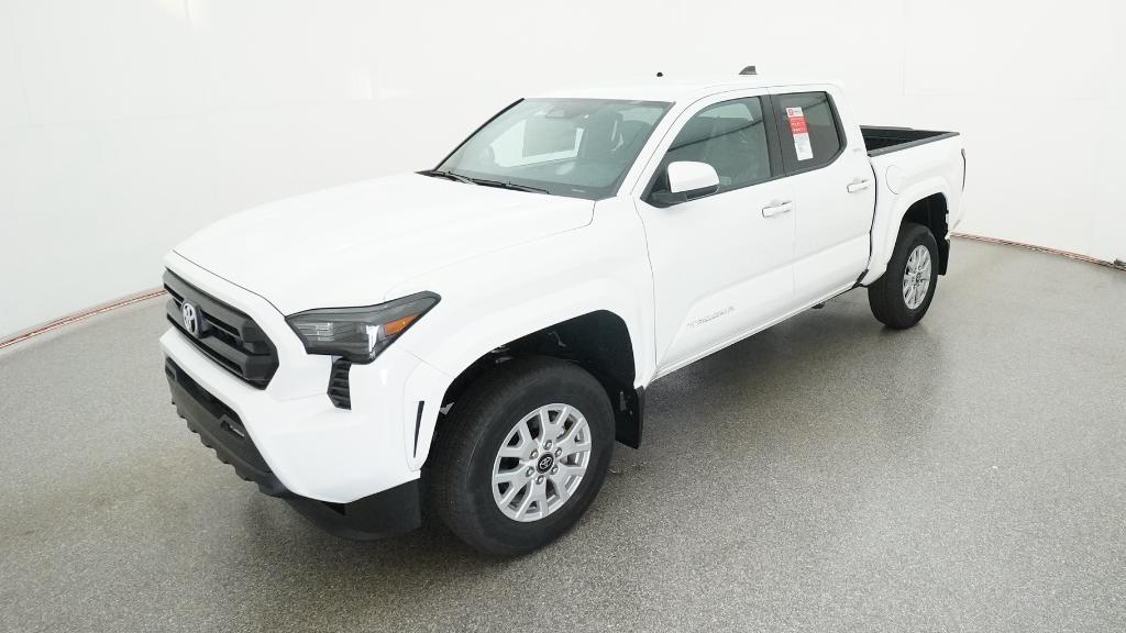 2025 Toyota Tacoma SR5's photo