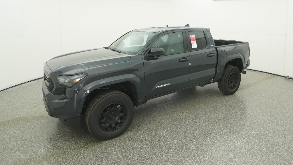 2025 Toyota Tacoma SR5's photo