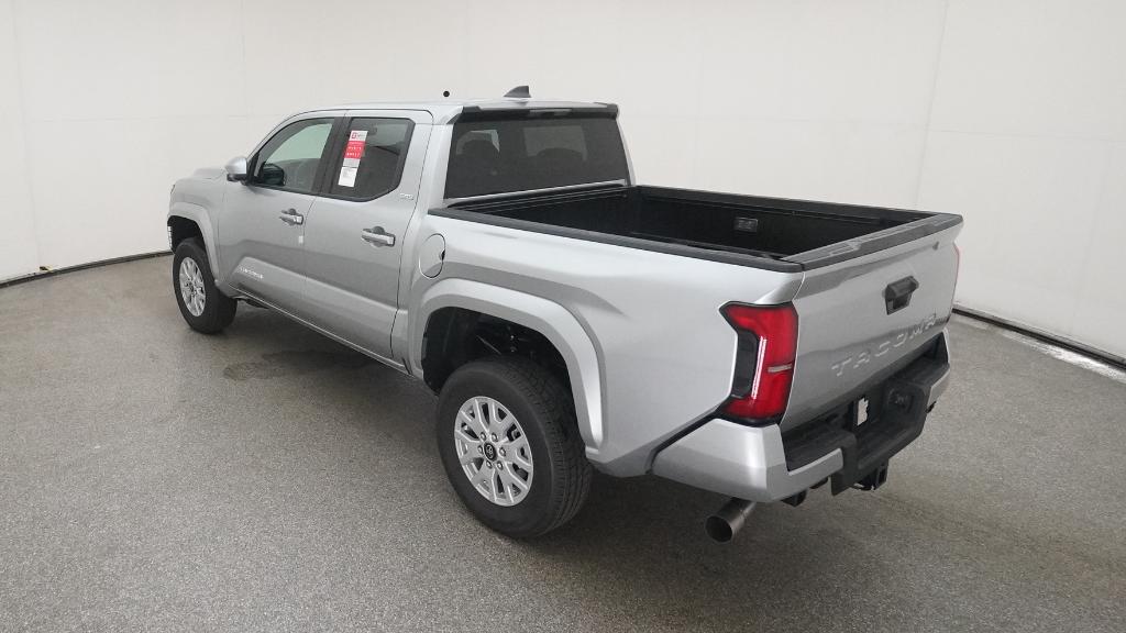 2025 Toyota Tacoma SR5 Double Cab photo 13