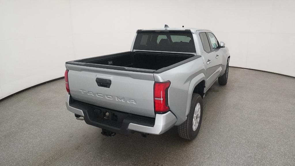 2025 Toyota Tacoma SR5 Double Cab photo 18