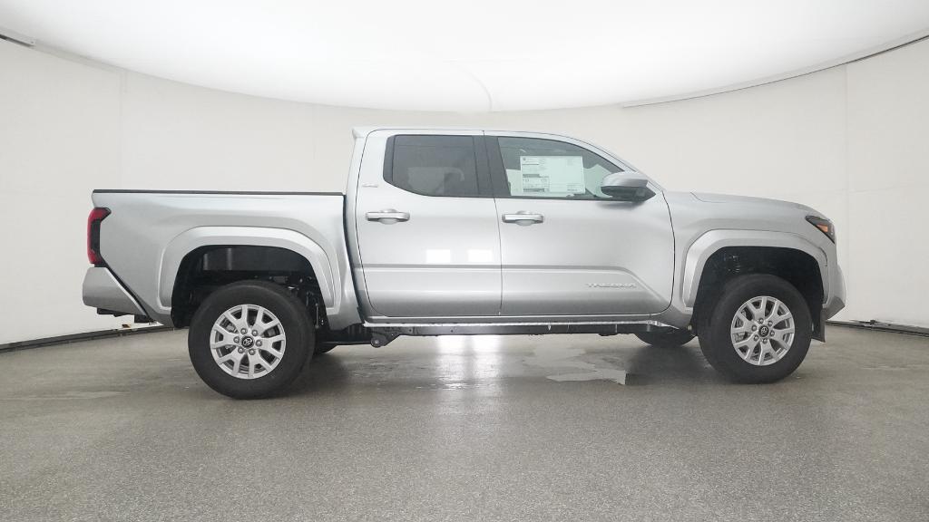 2025 Toyota Tacoma SR5 Double Cab photo 25