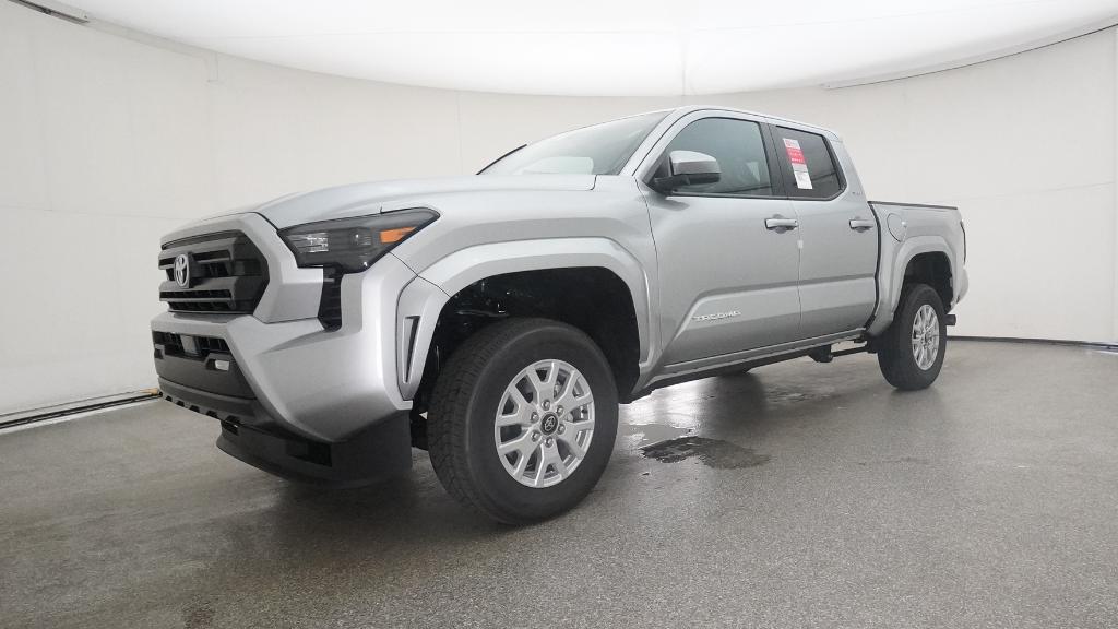 2025 Toyota Tacoma SR5 Double Cab photo 6