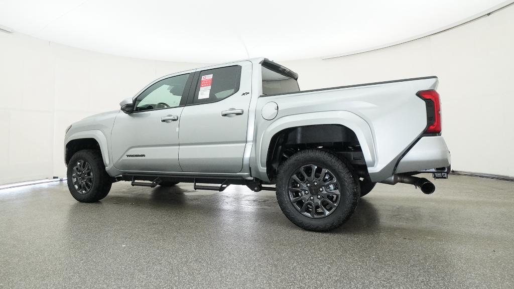 2025 Toyota Tacoma SR5 - Photo 43