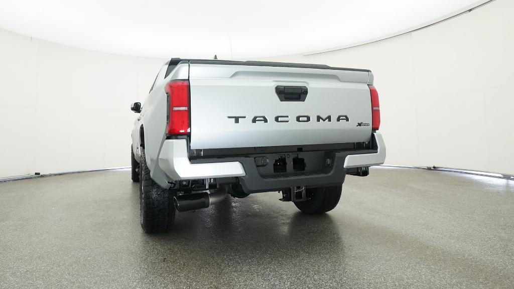 2025 Toyota Tacoma SR5 - Photo 40