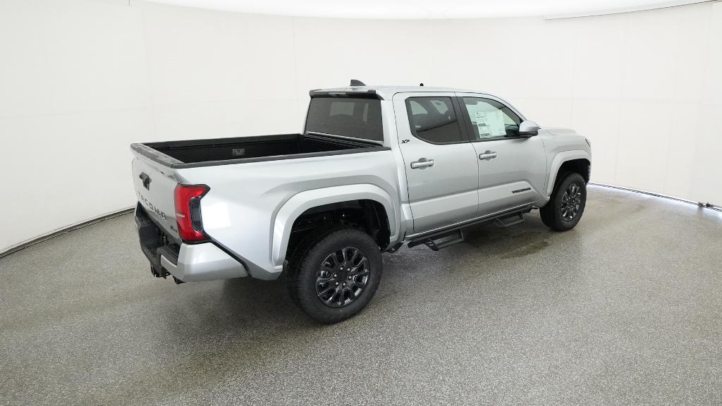 2025 Toyota Tacoma SR5 - Photo 38