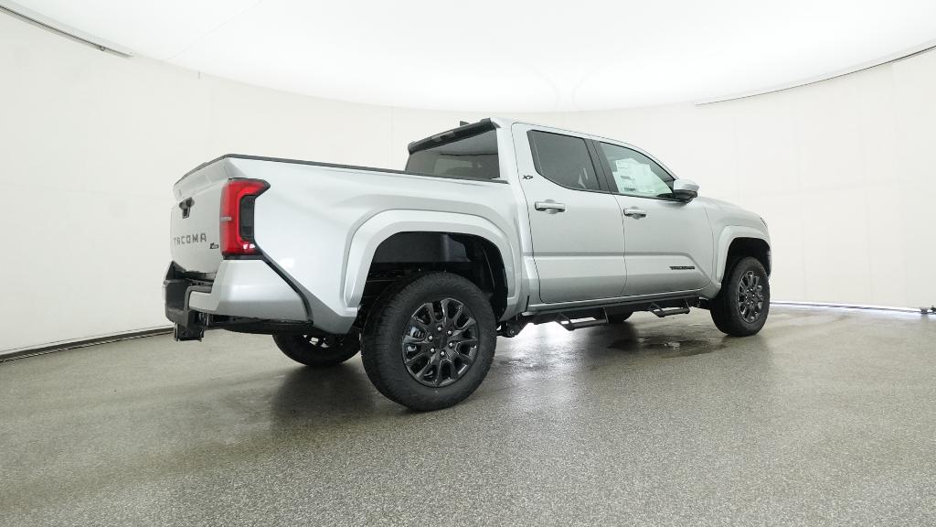 2025 Toyota Tacoma SR5 - Photo 36