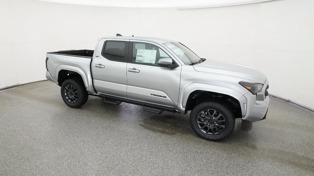 2025 Toyota Tacoma SR5 - Photo 37