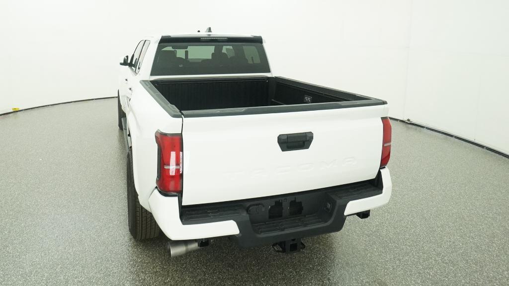 2025 Toyota Tacoma SR5 - Photo 33