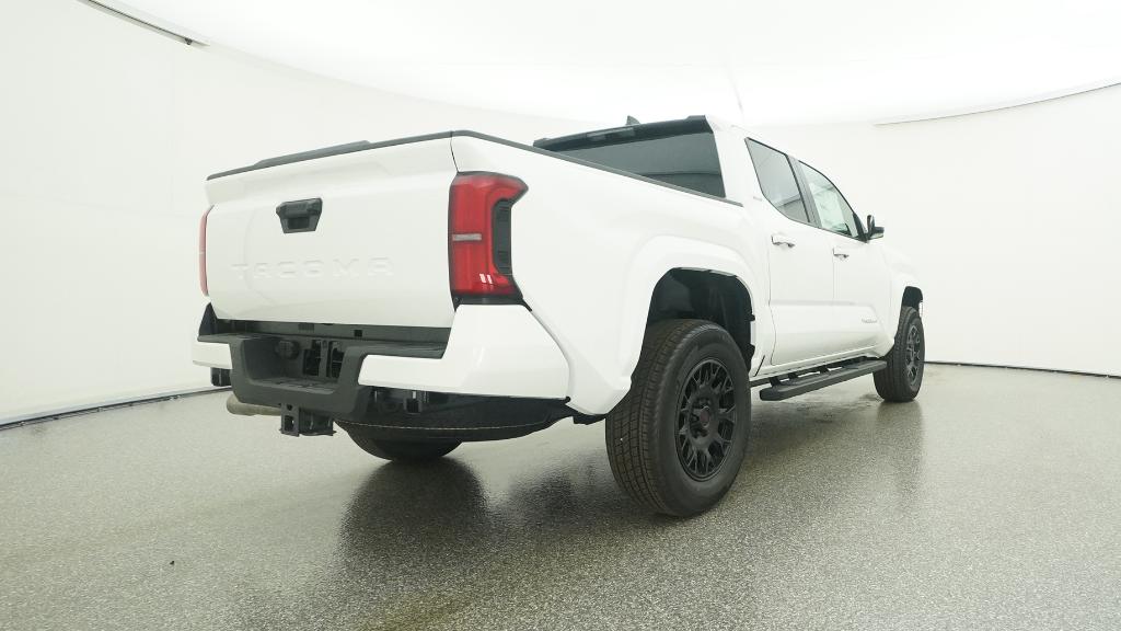 2025 Toyota Tacoma SR5 - Photo 40