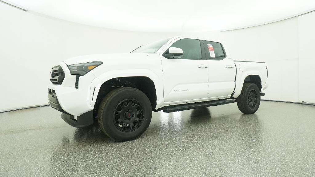 2025 Toyota Tacoma SR5 - Photo 36