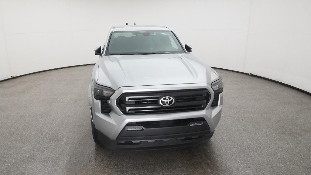 2025 Toyota Tacoma SR5 Double Cab photo 2