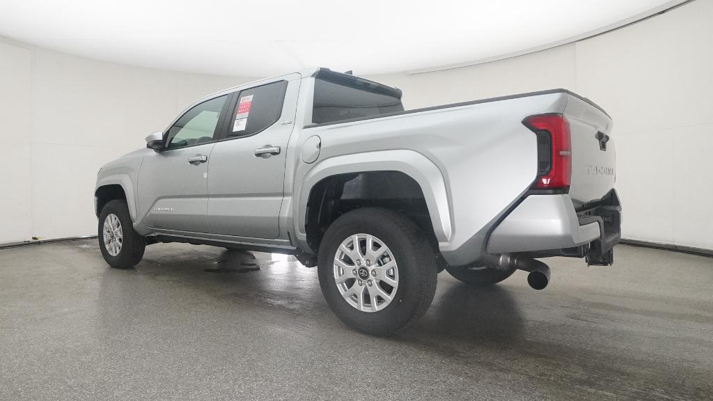 2025 Toyota Tacoma SR5 Double Cab photo 14