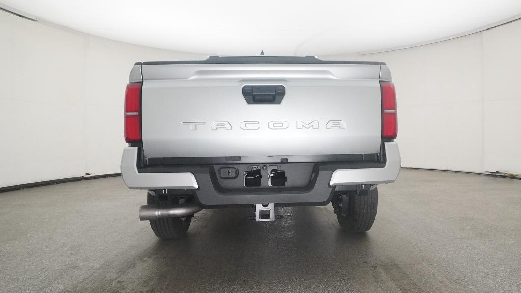 2025 Toyota Tacoma SR5 Double Cab photo 17