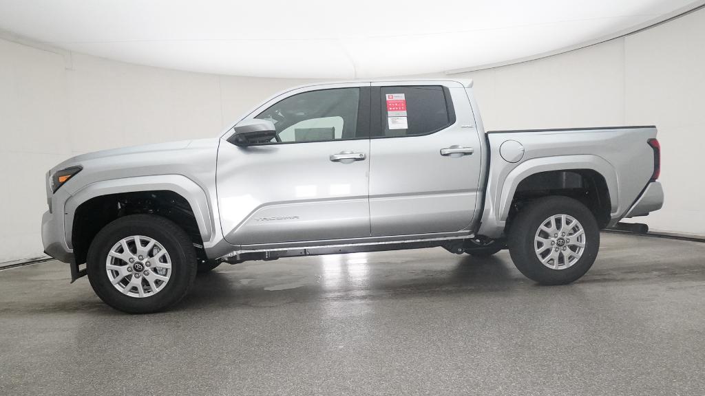 2025 Toyota Tacoma SR5 Double Cab photo 10
