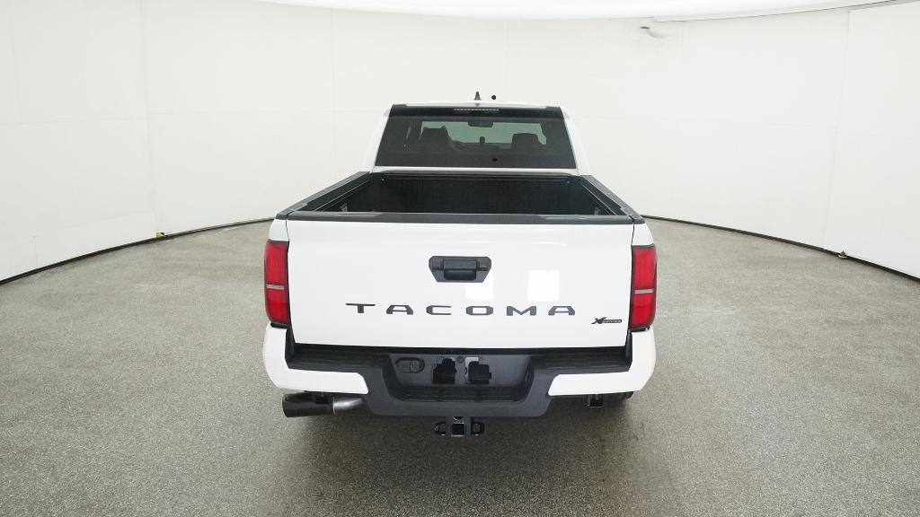 2025 Toyota Tacoma SR5 Double Cab photo 18