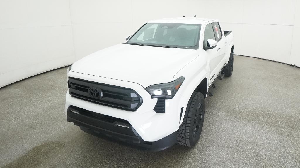 2025 Toyota Tacoma SR5 Double Cab photo 5