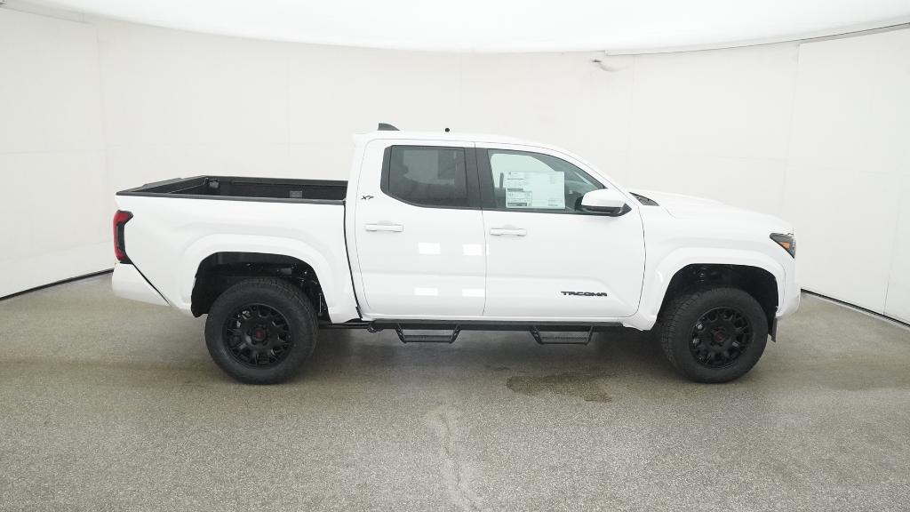2025 Toyota Tacoma SR5 Double Cab photo 25