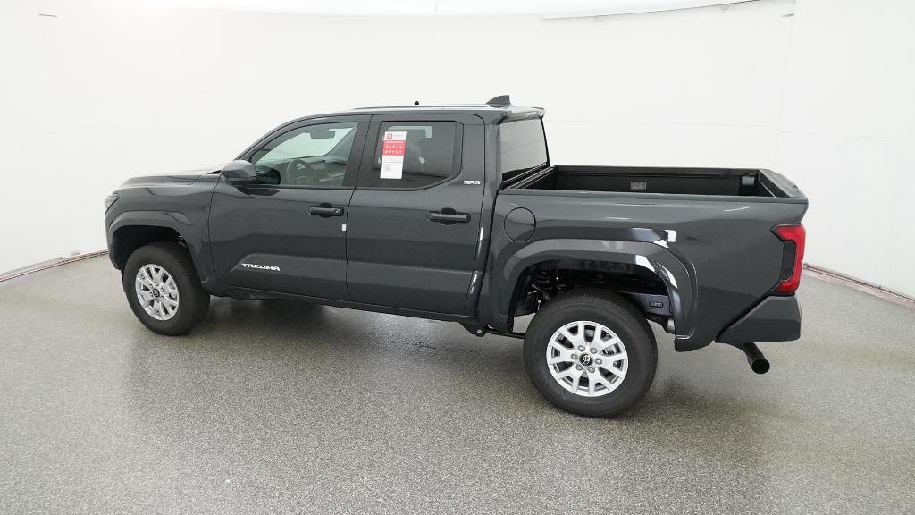 2025 Toyota Tacoma SR5 Double Cab photo 4