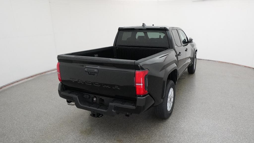 2026 Toyota Tacoma SR5 - Photo 24