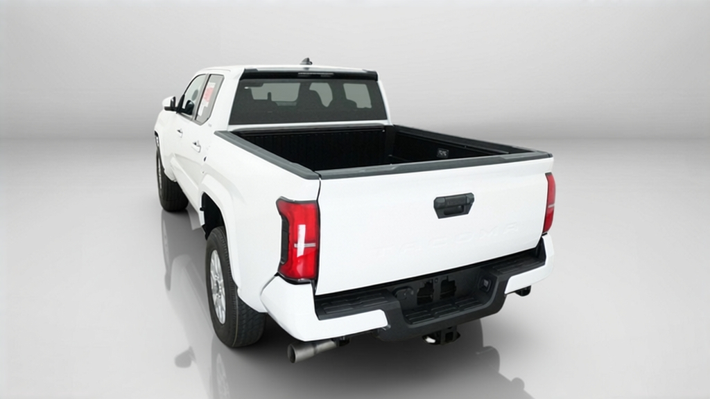 New 2026 Ice Cap Toyota SR5 image 13