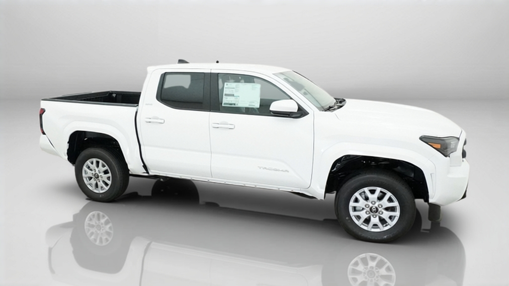 New 2026 Ice Cap Toyota SR5 image 6