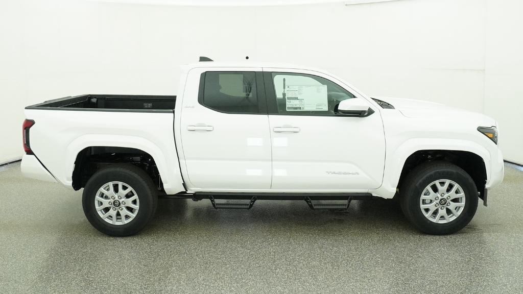 New 2026 Ice Cap Toyota  SR5 image 13