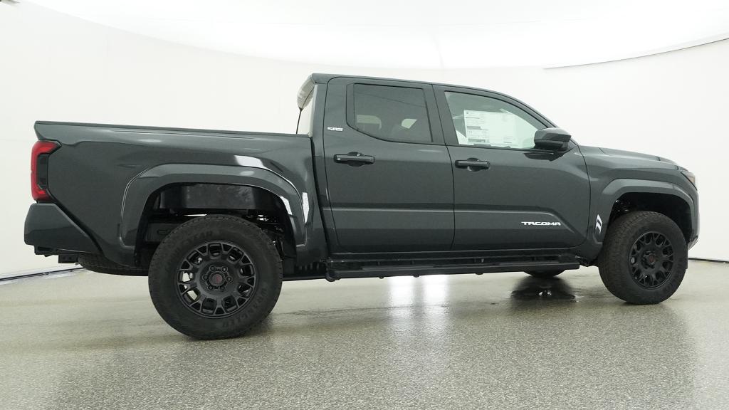 2026 Toyota Tacoma SR5 - Photo 15