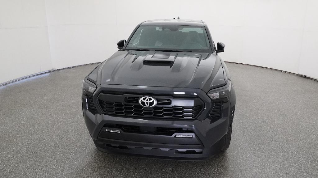2025 Toyota Tacoma TRD Sport Double Cab photo 2