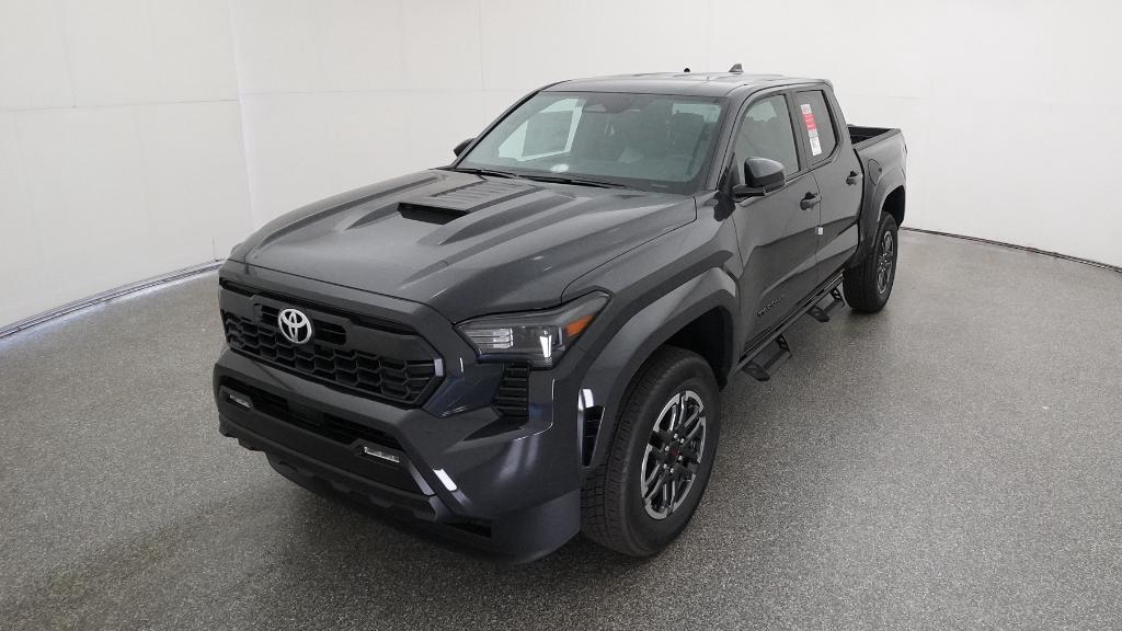 2025 Toyota Tacoma TRD Sport Double Cab photo 4