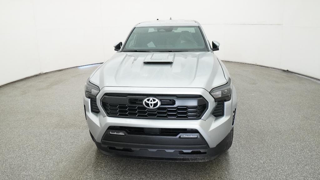 2025 Toyota Tacoma TRD Sport Double Cab photo 2