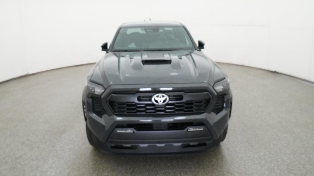 2025 Toyota Tacoma TRD Sport Double Cab photo 2
