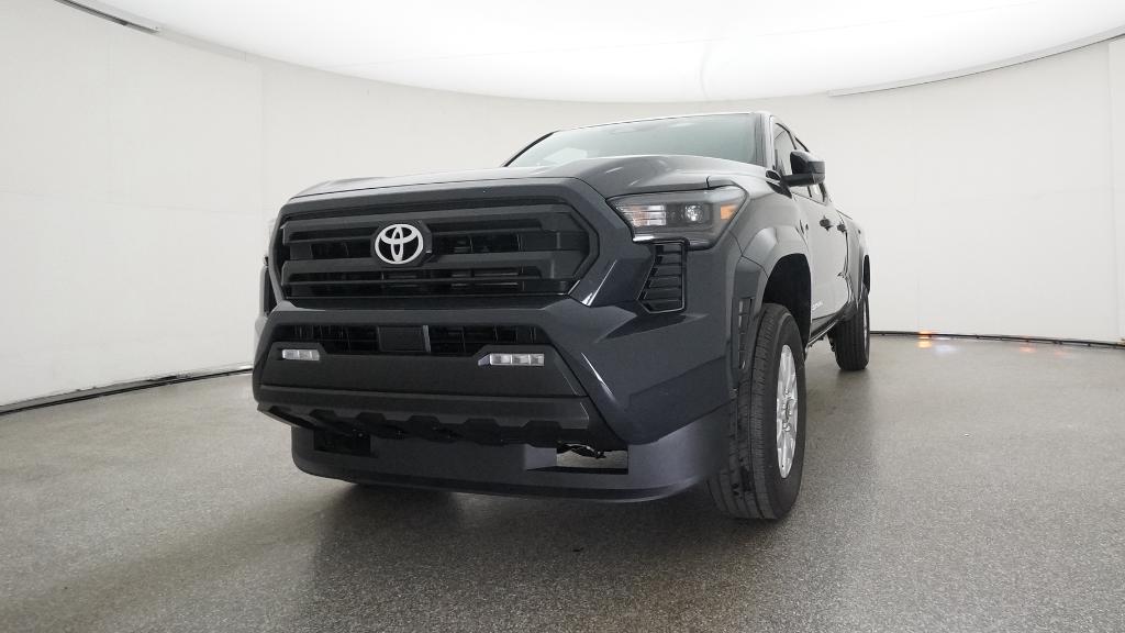2025 Toyota Tacoma SR5 Double Cab photo 5