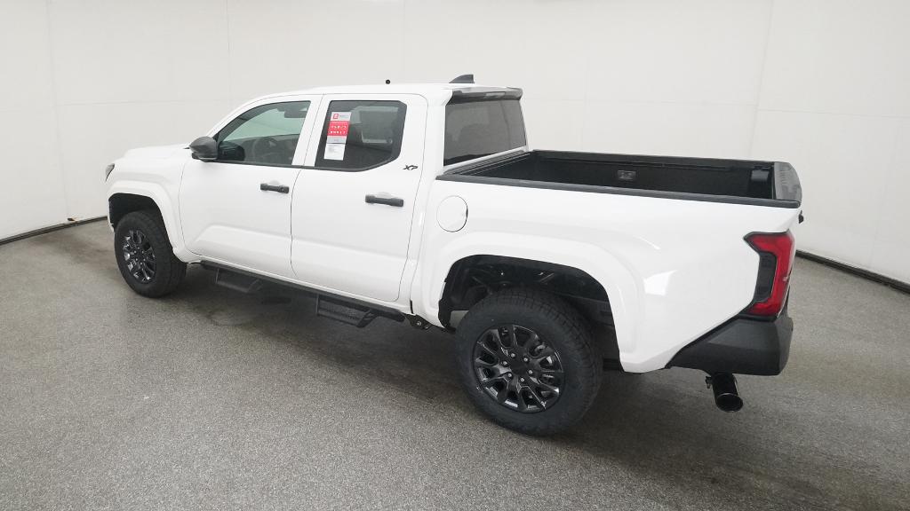 2025 Toyota Tacoma SR Double Cab photo 10