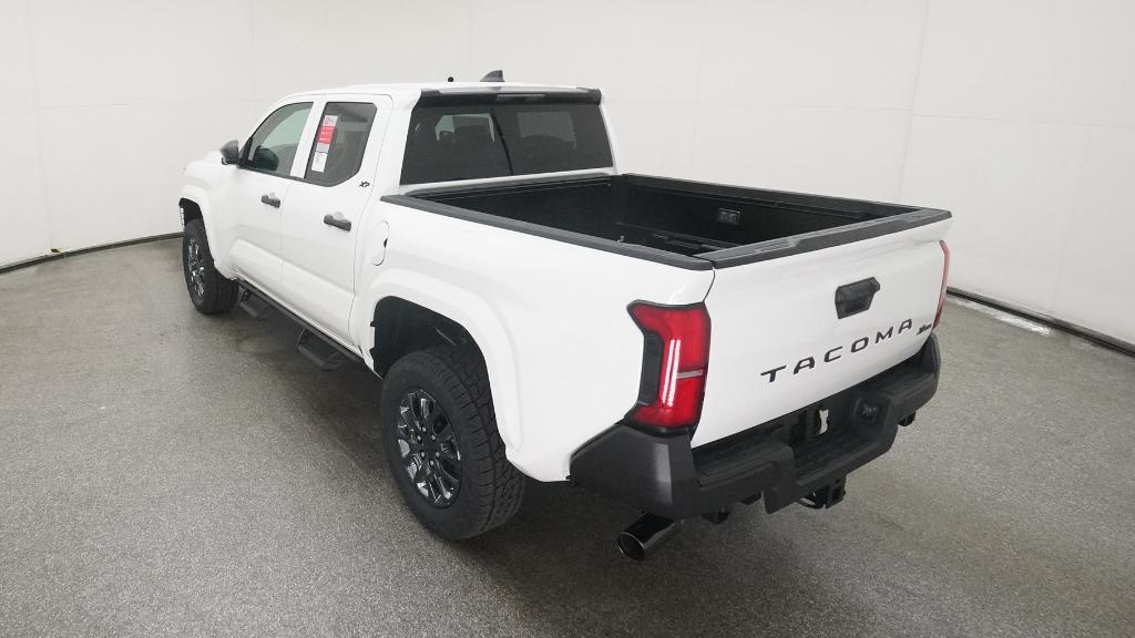 2025 Toyota Tacoma SR Double Cab photo 12
