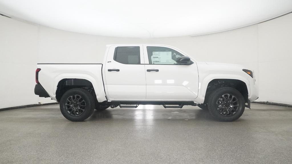 2025 Toyota Tacoma SR Double Cab photo 25