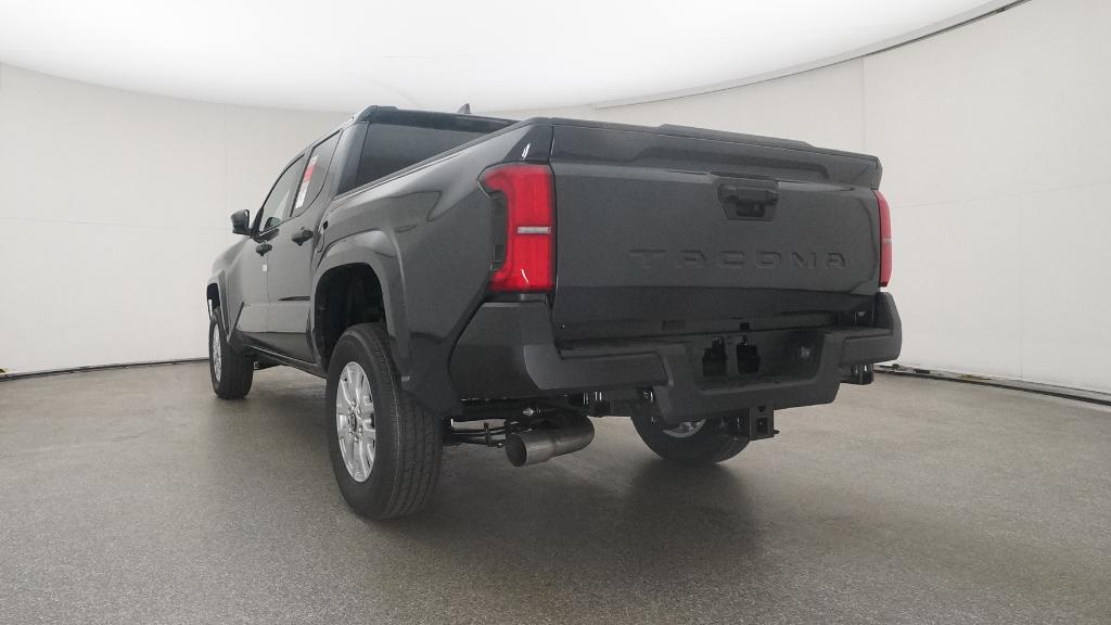 2025 Toyota Tacoma SR Double Cab photo 15