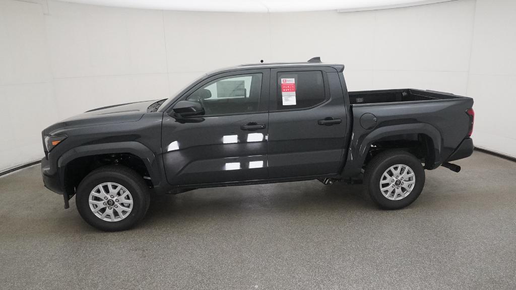 2025 Toyota Tacoma SR Double Cab photo 9