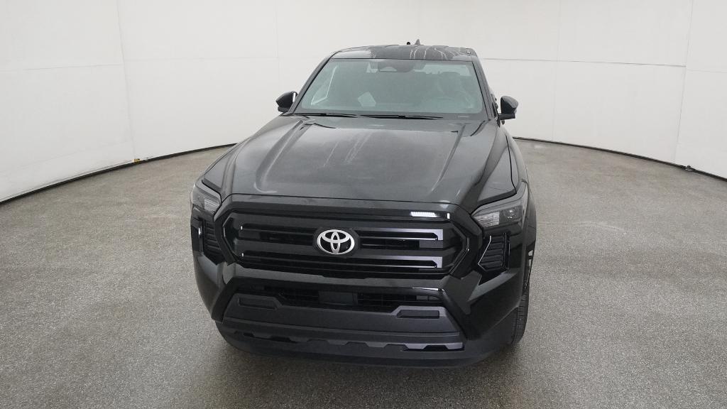 2025 Toyota Tacoma SR Double Cab photo 2