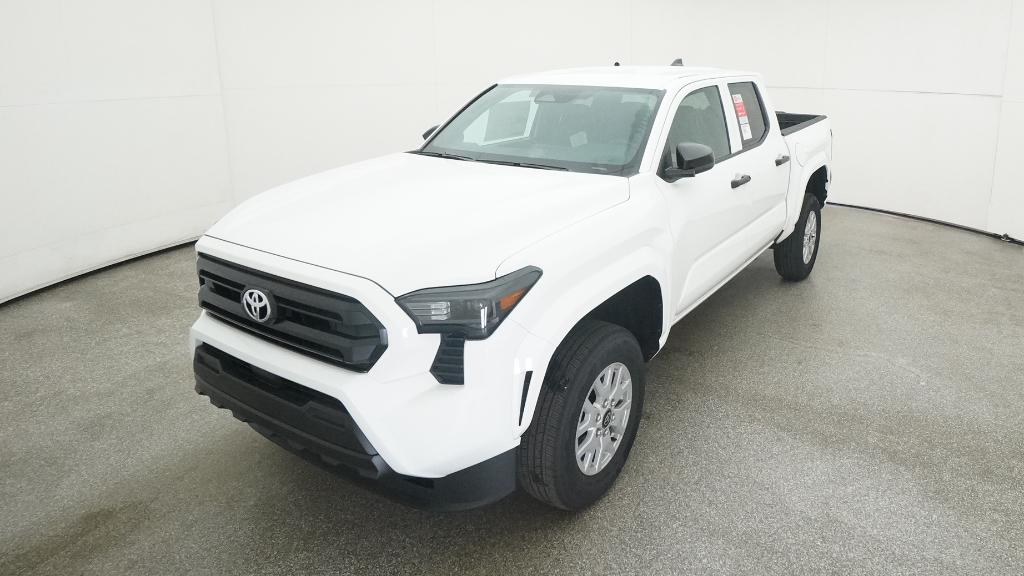 2025 Toyota Tacoma SR Double Cab photo 4