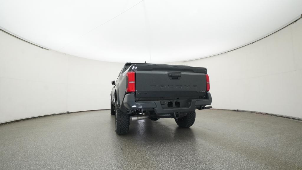 2025 Toyota Tacoma TRD Sport - Photo 40