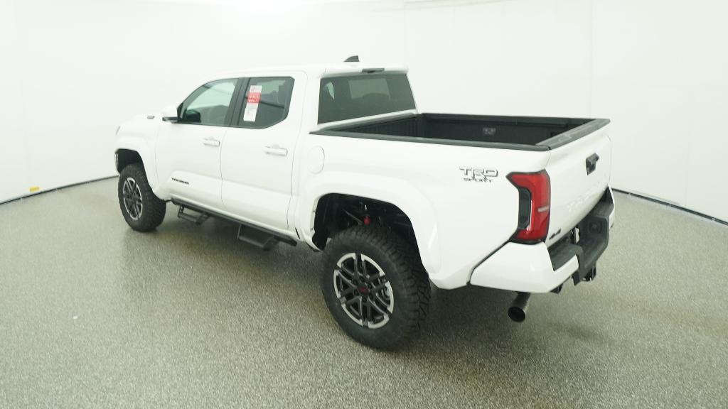 2026 Toyota Tacoma TRD Sport - Photo 8
