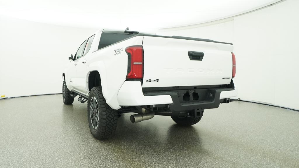 2026 Toyota Tacoma TRD Sport - Photo 11